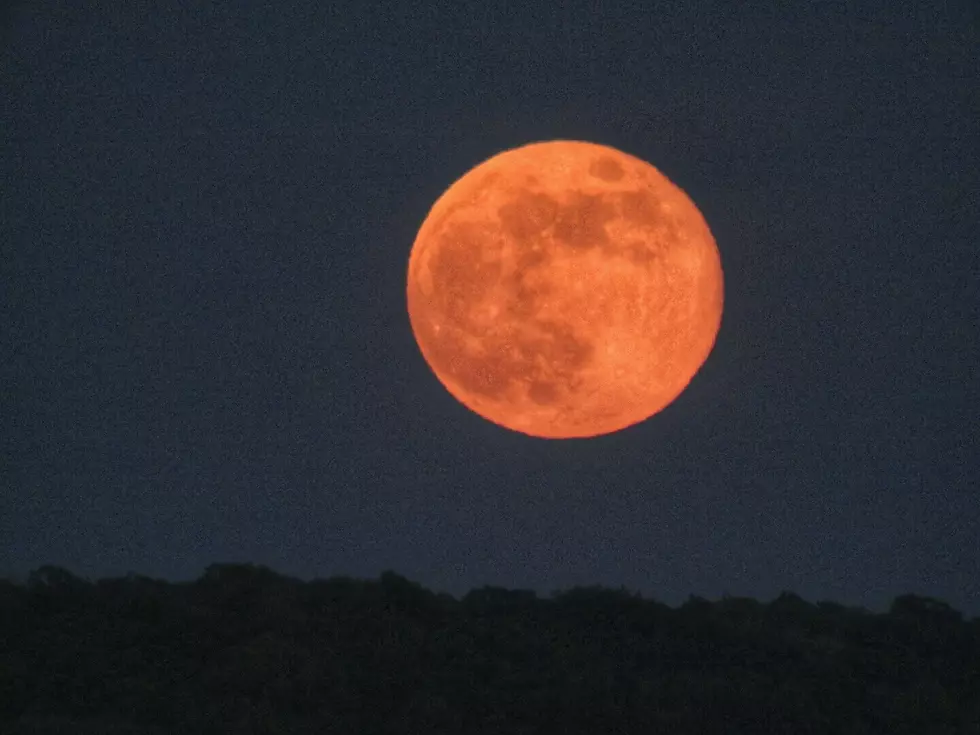 1st Full Moon Of 2020 Comes With A Lunar Eclipse